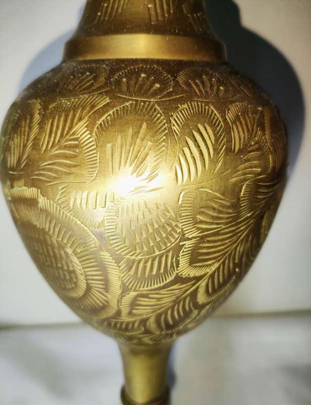 Gorgeous tall Brass vase in mint condition-405mm high