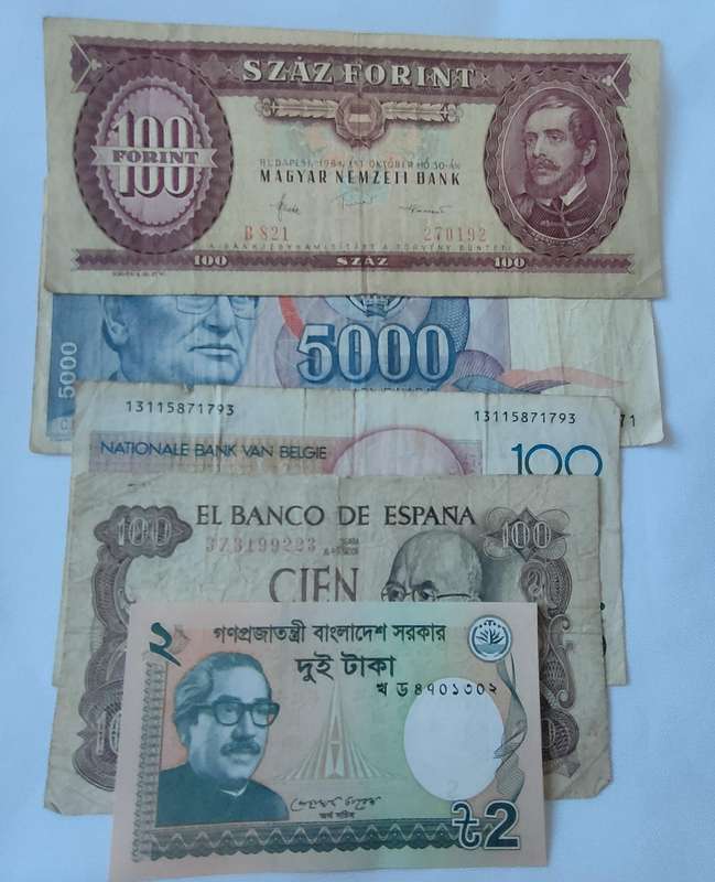 5 Banknotes from Europe - incl Spain, Belgium and Budapest