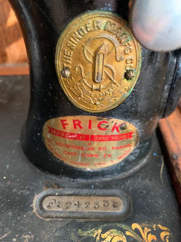 Vintage Singer Sewing Machine