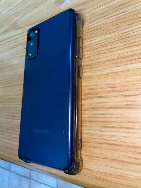 Samsung S20fe