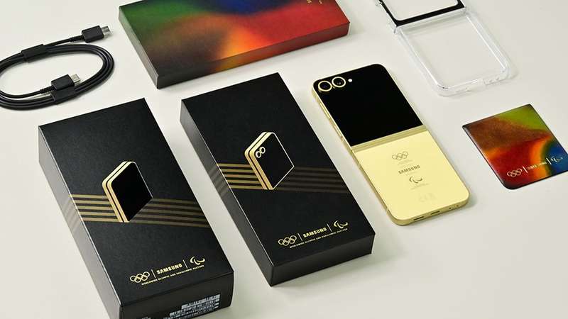 Samsung Galaxy Z Flip 6 Olympic Edition - 512GB