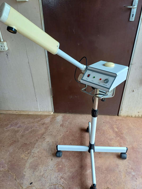 Facial steamer beauty salon