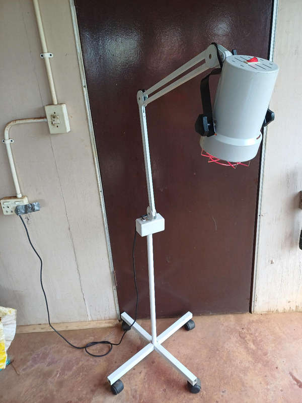 Infra red lamps beauty salon