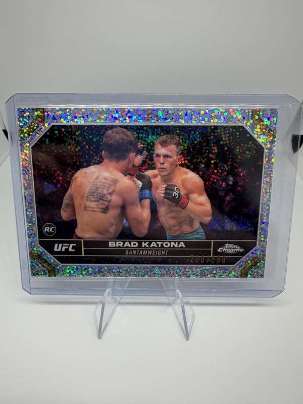 2024 Topps Chrome UFC - Brad Katona RC Speckle Refractor 210/299 #1