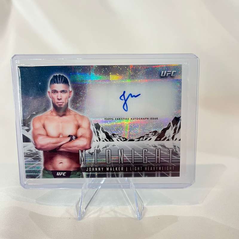 2024 Topps UFC Midnight - Horizon Signatures Johnny Walker #HS-JWR
