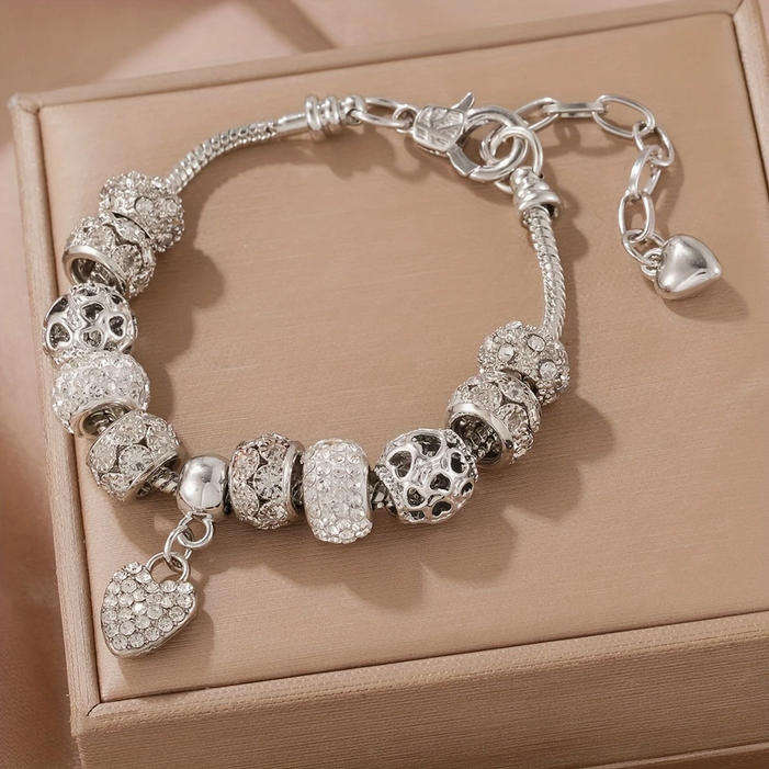 Charm Bracelet with Heart Pendant