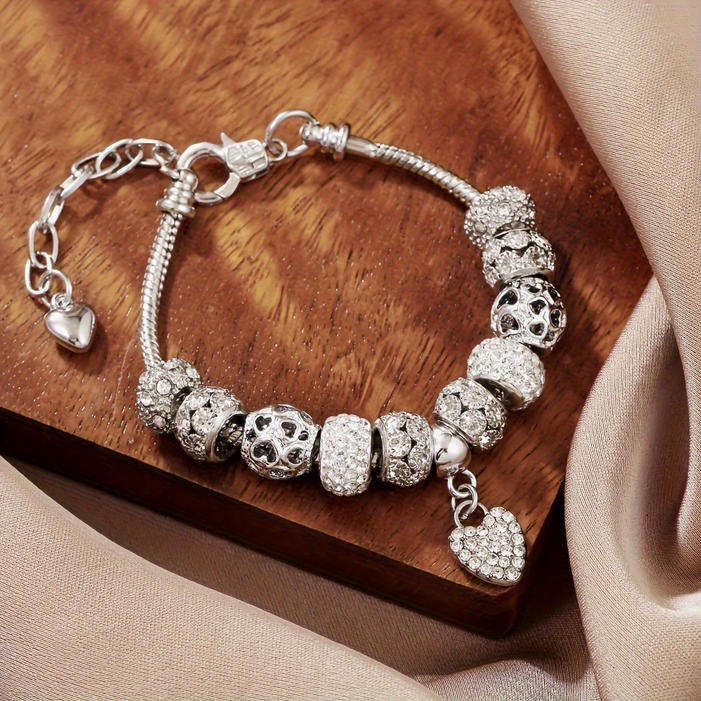 Charm Bracelet with Heart Pendant