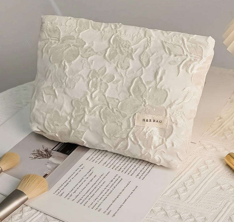 Floral Embossed Makeup Bag 5 PCS Makeup Brush Set and Bracelet