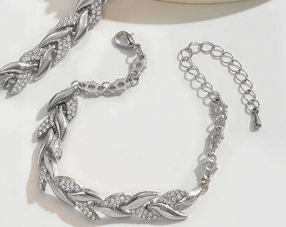 Vintage Style Leaf Link Necklace and Bracelet Set