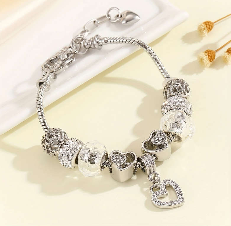 Charm Bracelet with Heart Pendant