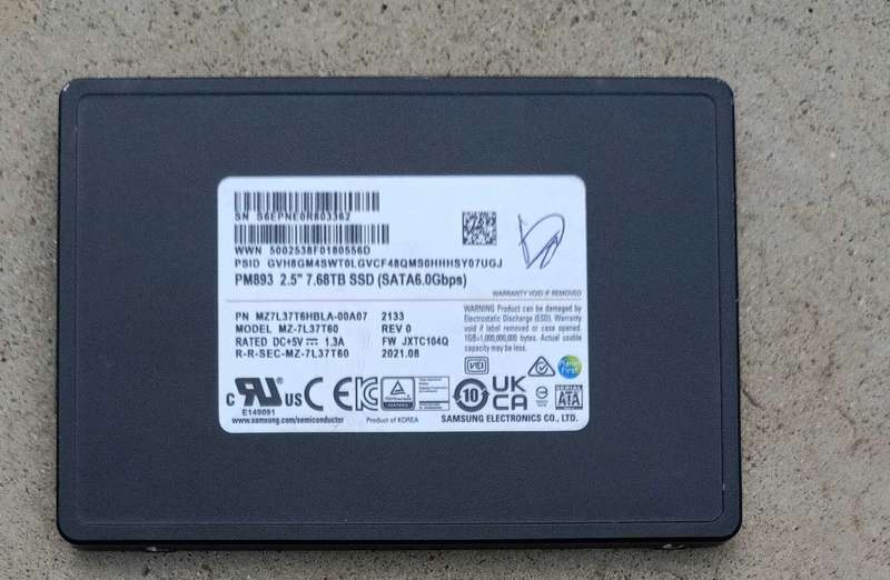 Samsung PM883 7.68TB Enterprise SSD