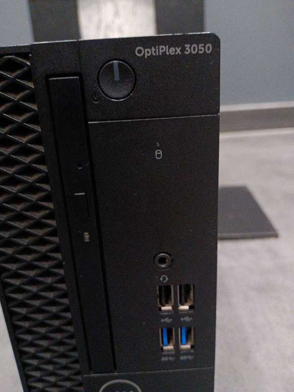 Dell optiplex 3050,Core i5 7th gene /8gb memory /256gb nvme