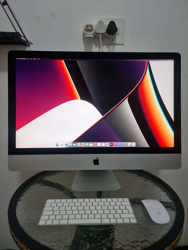 Apple Imac 27" Retina 5K(Late 2015)/i5 Quad core/16GB Ram/480GB SSD