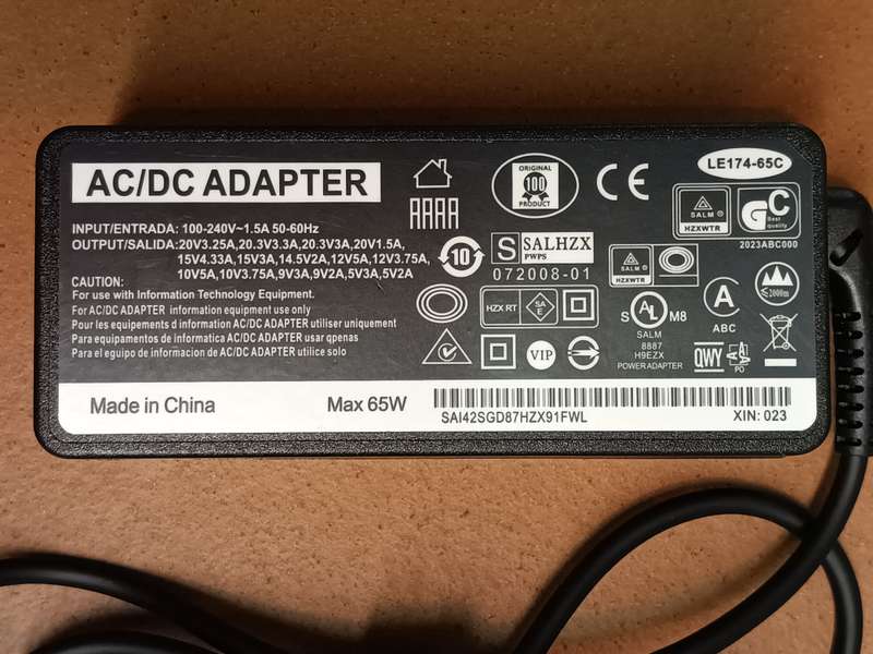 65W Universal Usb-C Adapter