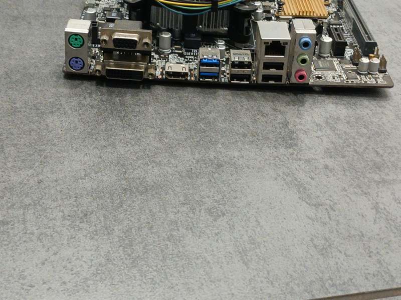 Asus H110M-R Motherboard Bundle/Intel Core i5-7500(7th gen)/8gb Ram