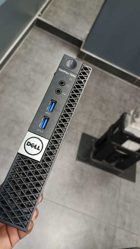 Dell optiplex 7040 Tinie PC/Core i5 6600T Cpu/8gb Memory/256gb M.2