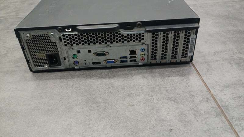 Lenovo Thinkcenter M73 / Core i5 4th gene /500gb hdd /8gb Memory