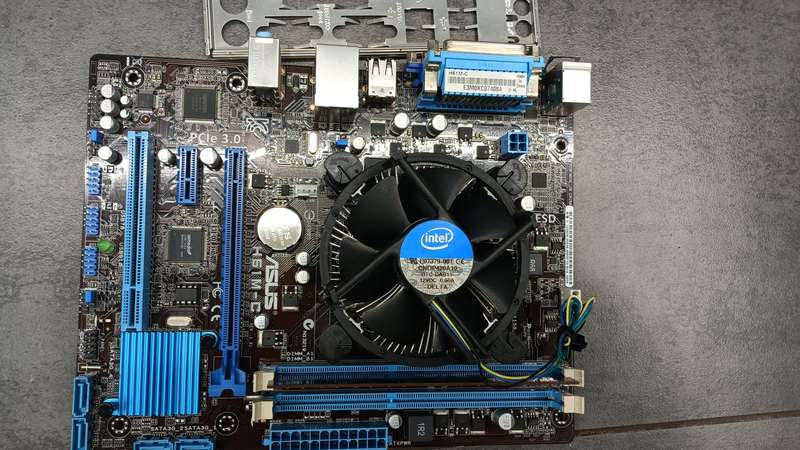 Asus H61M-C Motherboard Combo