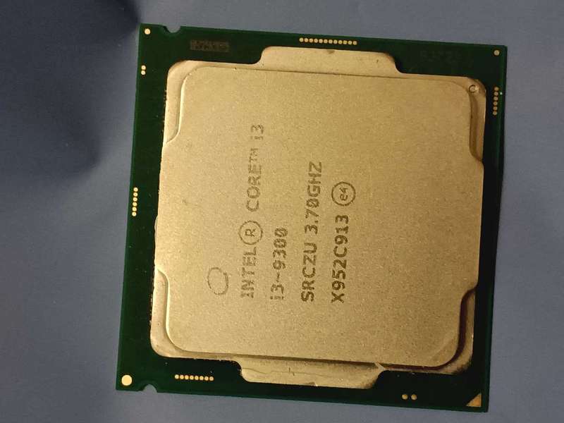 Intel Core i3 9th Generation Processor( Up to 4.2GHz/ 4Cores /4 Theeads