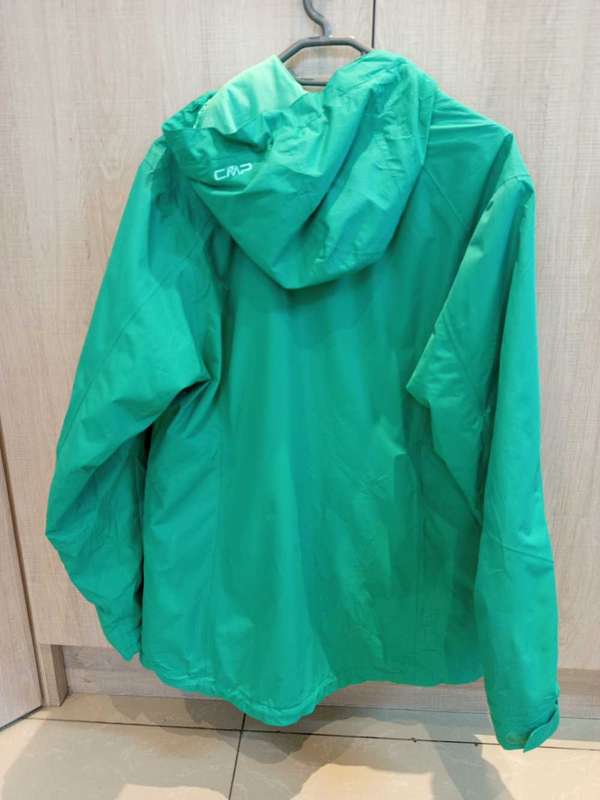 Imported Woman's Running/Hiking Jacket- L/XL