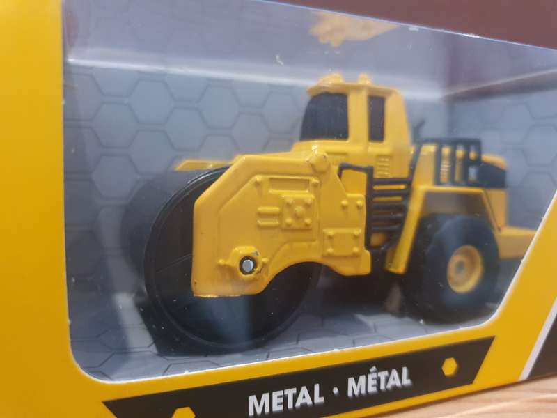 STEAM ROLLER   CAT