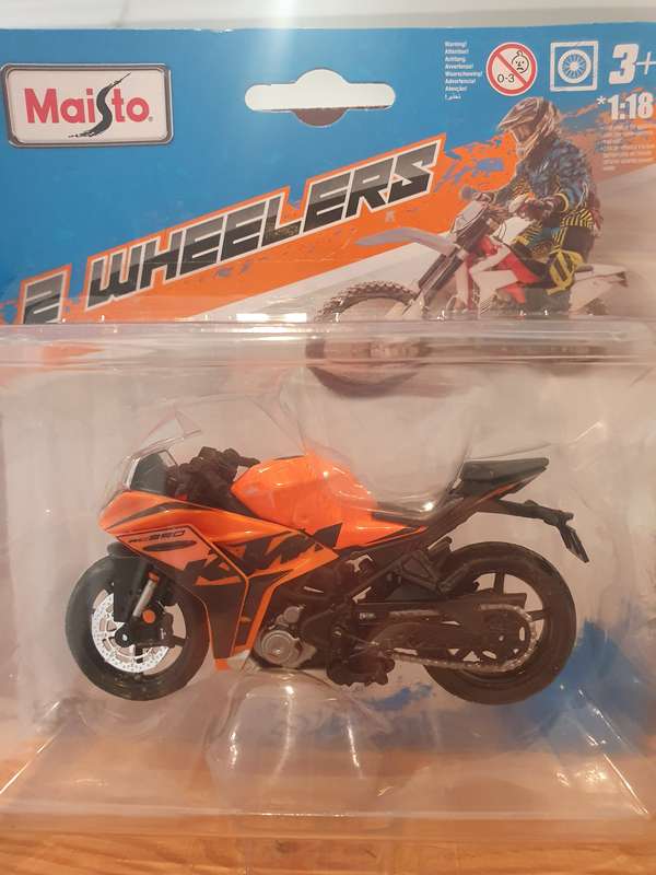 KTM     RC380   MAISTO