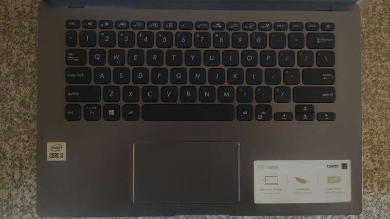 Asus 10th Gen 14" 8GB 256GB SSD Windows 11 Very Fast