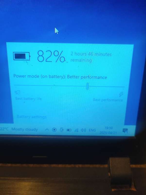 Acer Aspire 3 Intel Core i3-6006U Processor 15.6" Display 4GB RAM 750GB HD WINDOWS 10