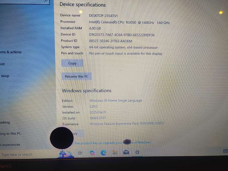 Lenovo IdeaPad 300 Intel Celeron 15.6" Display 4GB Ram 500GB HDD Windows 10