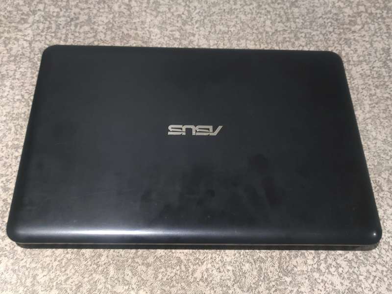 Asus E402N Intel Celeron N3350 Processor 14" HD Display 4GB RAM 500GB HD WINDOWS 10
