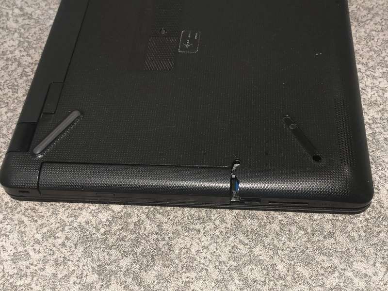 HP 15 Intel Celeron 15.6" Display For Spares/Repairs