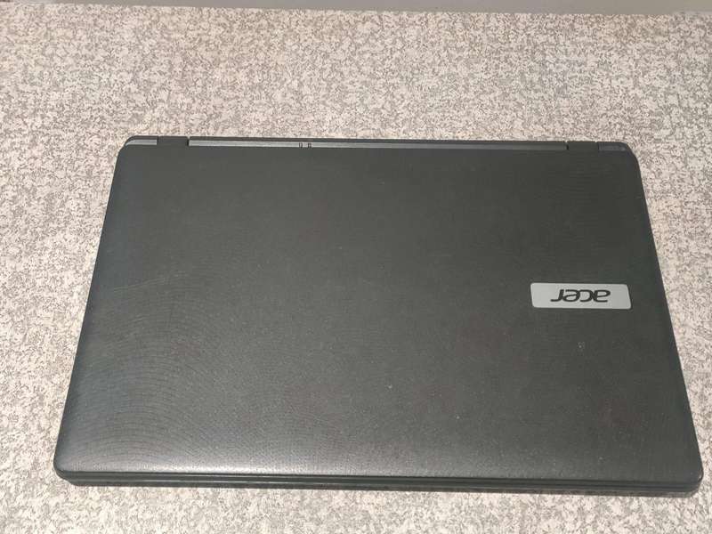Acer Aspire Intel Celeron Processor 15.6" Display 4GB RAM 500GB HDD WINDOWS 10