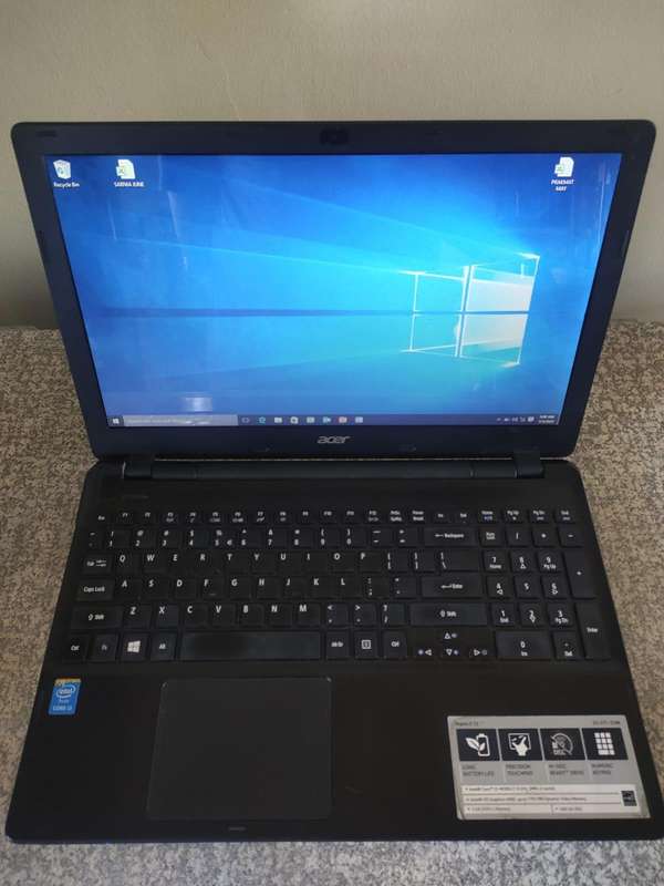 Acer Aspire E5-571 Intel Core i3-4030U HD Display 4GB RAM 500GB HD DVD WIFI BLUETOOTH WINDOWS 10