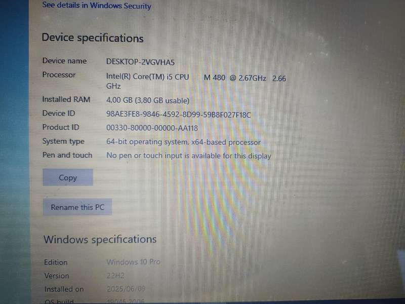Dell Vostro 1540 HD Display Intel Core i5 M480 4GB RAM 1TB HD DVD WIFI BLUETOOTH WINDOWS 10