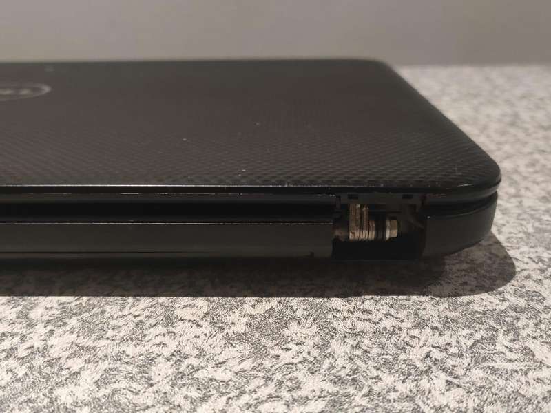 DELL Inspiron 3521 15.6" Display Intel Core i5 CPU 4GB Ram 750GB HDD Windows 10