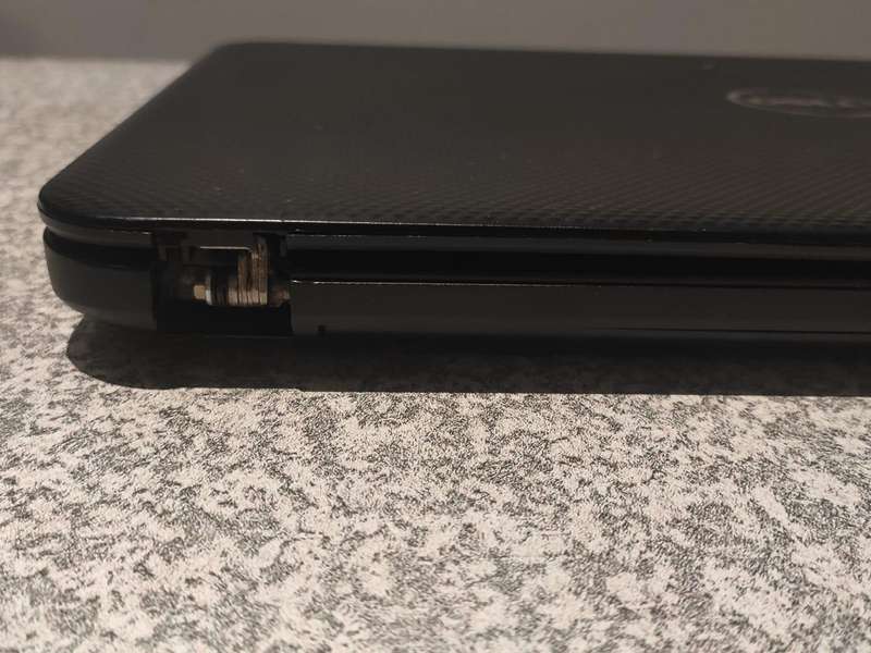 DELL Inspiron 3521 15.6" Display Intel Core i5 CPU 4GB Ram 750GB HDD Windows 10