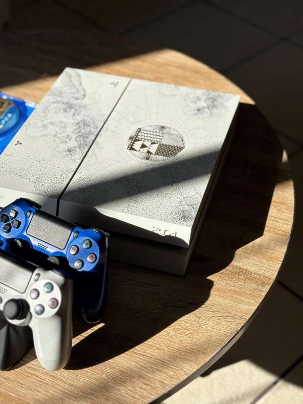 PS4 Playstation 4 destiny edition 500gb