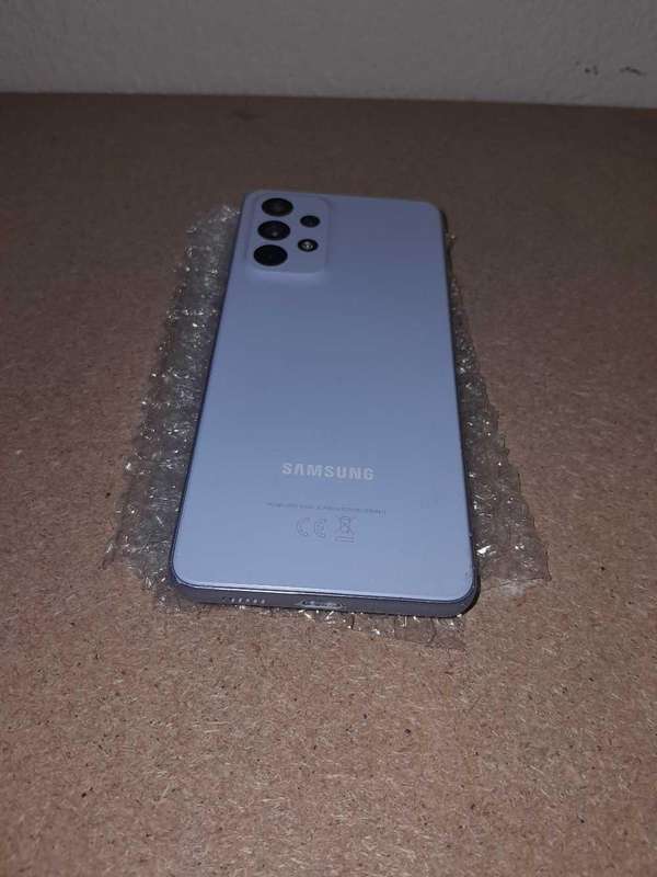 5G smartphone, bargain : negotiable