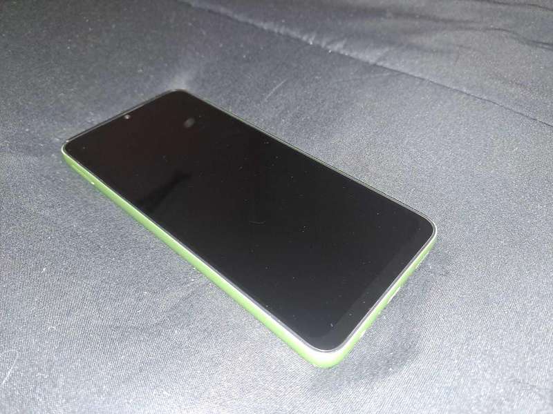 Demo smartphone, still like new, no box