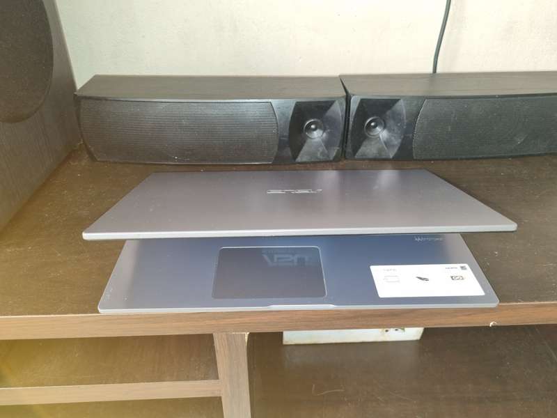 Asus i5 8gb ram 1T 1.20GHz Laptop