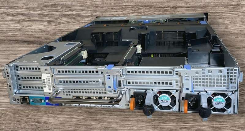Dell PowerEdge R730 Server| 2x Xeon E5-2620 V3 CPUs| 2x 64GB/ 128GB Total DDR4 ECC Ram| 1.8TB HDD
