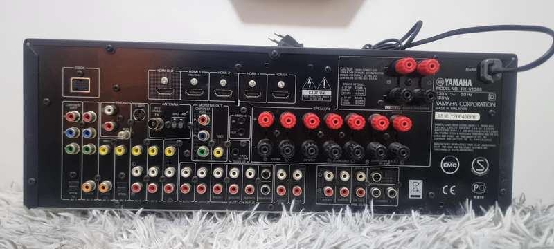 Yamaha RX-V1065 AVR Receiver/Amplifier