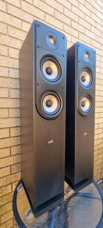 PolkAudio Signature Elite ES50 Floor-Standing Speakers pair