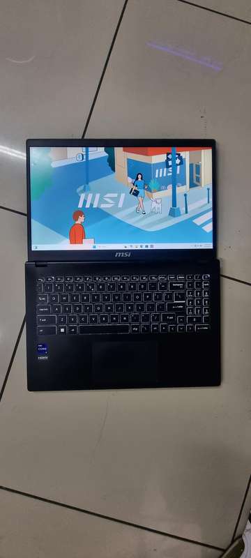 MSI Modern 15 H B13M Workstation Laptop| Core i9-13900H 13th Gen, 16GB Memory, 1TB/1000GB fast Nvme