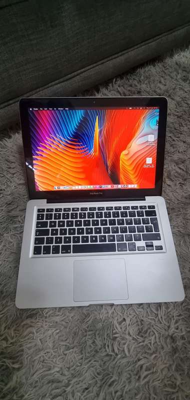 Mid-2012 MacBook Pro 13"| Core i5| 12GB Ram, 128GB SSD