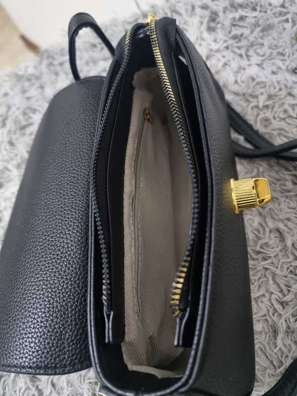 Elegance in Every Detail The Perfect Mini Crossbody Ladies Bag" Brand new