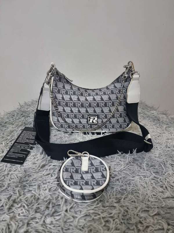 Elegance in Every Detail The Perfect Mini Crossbody Bag for Ladies
