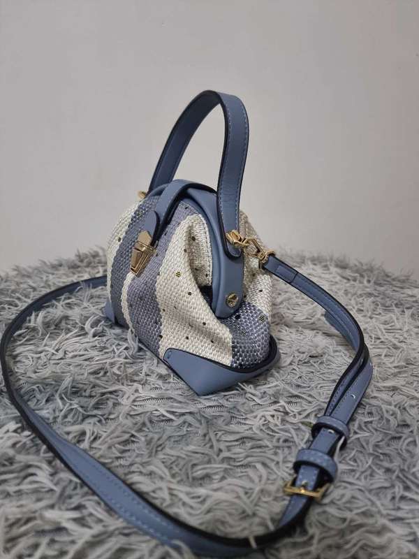 Elegance in Every Detail  The Perfect Mini Crossbody Bag for Women" Brand new