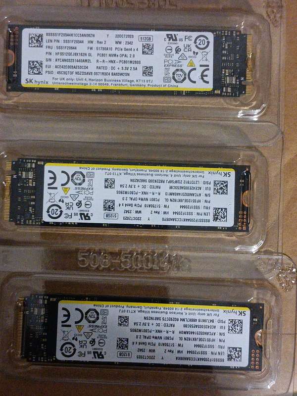 SK hynix 512GB Gen 4 NVMe SSD