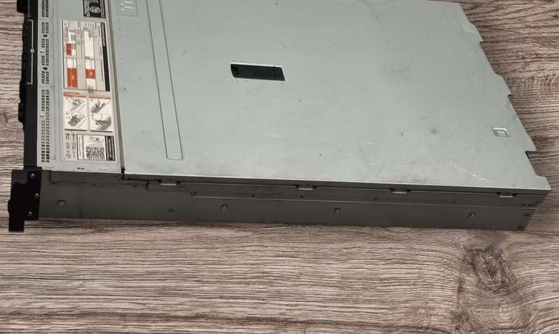 Dell PowerEdge R730 Server| 2x Xeon E5-2620 V3 CPUs| 2x 64GB/ 128GB Total DDR4 ECC Ram| 1.8TB HDD